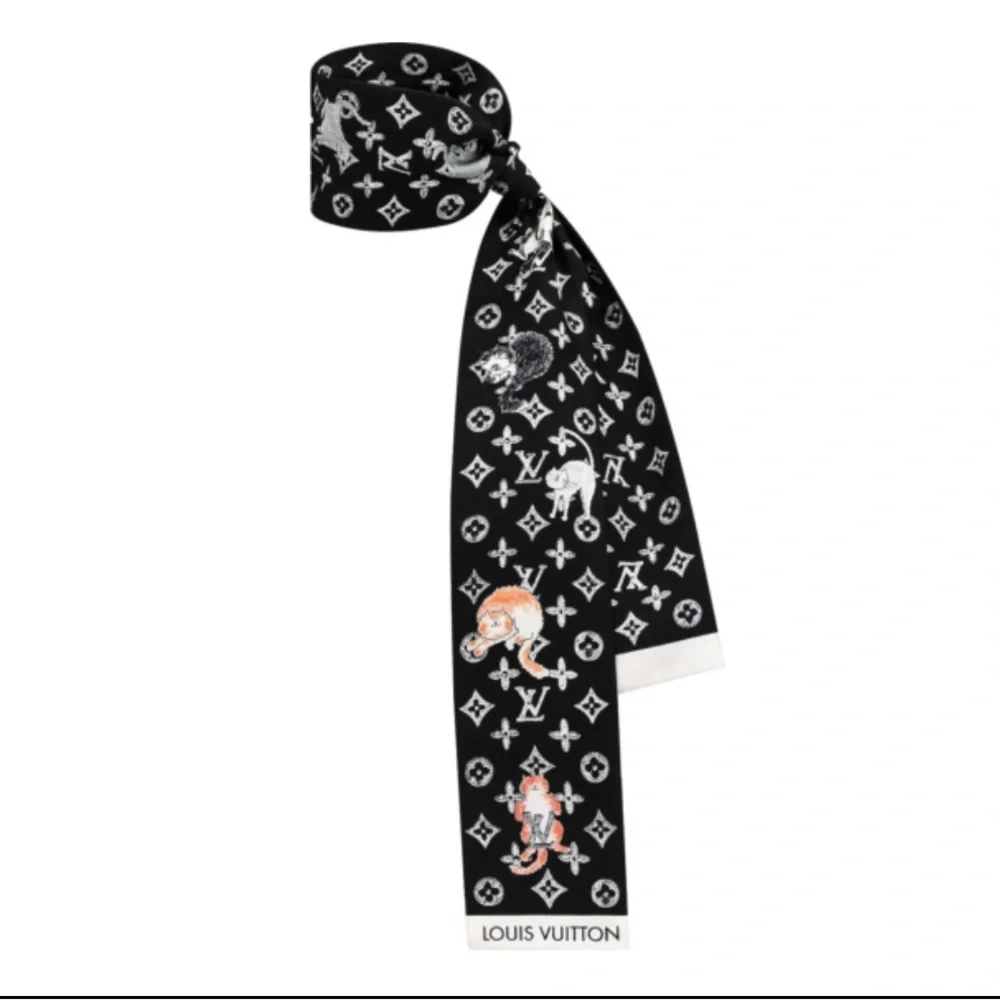 NWT Louis Vuitton x Grace Coddington Black 'Catogram' Scarf - Picture 1 of 4